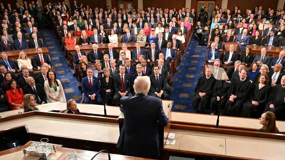 Desaprobación de Trump Alcanza el 60% Antes de Su Mensaje Clave