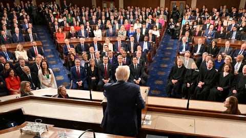 Desaprobación de Trump Alcanza el 60% Antes de Su Mensaje Clave