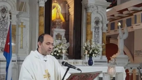 Sacerdote cubano compara a su país con "vivos enterrados" por la crisis
