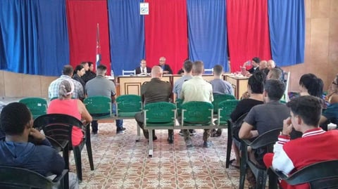 ¿Sabotaje o Ingenio? ¡Rompieron un Transformador por Aceite pa' la Guagua y Dejaron a 4,000 Clientes a Oscuras en Holguín!
