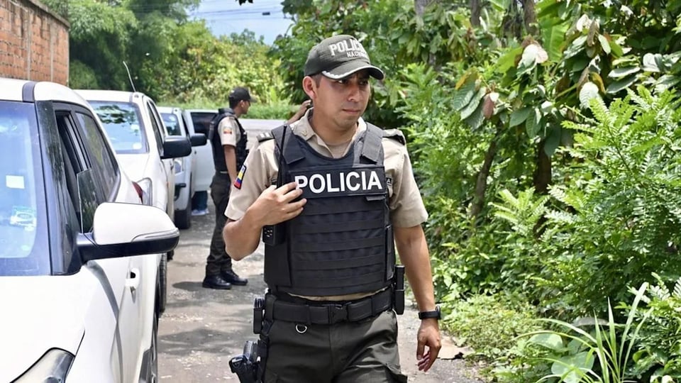 ¡AY, MI MADRE! ¡QUE APARECEN CABEZAS CUAL COCOS EN ECUADOR!