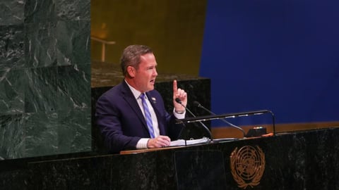 ¿Yapper el Presidente Cubano se da vida de Rey mientras el pueblo apagón? ¡El Embajador de EEUU lo cantó en la ONU!