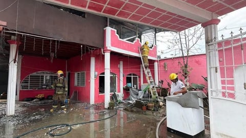 Incendio en Tapachula Deja a Migrantes Cubanos Sin Documentos ni Pertenencias