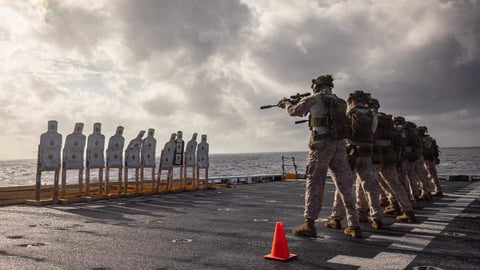 Marines de EE.UU. entrenan en Puerto Rico en medio de tensiones con Cuba