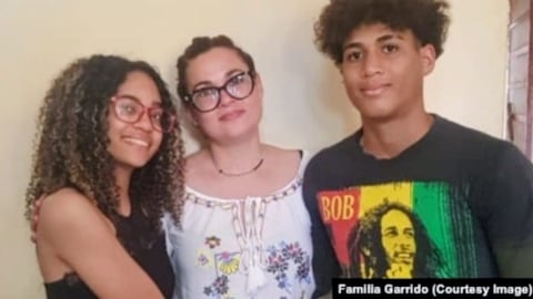 Exilio en Miami alza la voz por María Cristina Garrido y presos políticos