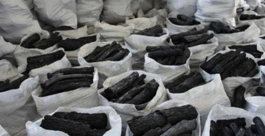 ¡Bochinche Candela! Radio Guantánamo dice que carbón es 'Ecológico' y la gente estalla