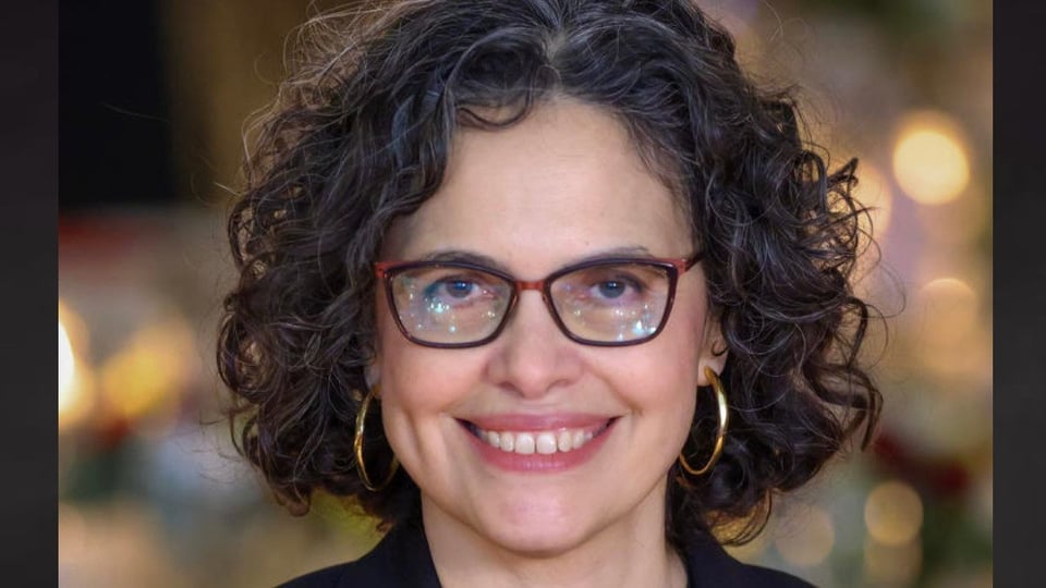 ¿Y la continuidad pa' cuándo? Historiadora ganadora del Pulitzer le canta verdades a Díaz-Canel