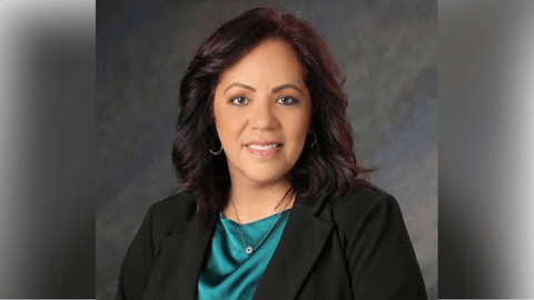 ¿Y ahora qué pasó? Alcaldesa de Florida arrestada por robar y defraudar