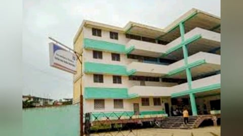 Roban dos tanques de agua de secundaria en Cárdenas
