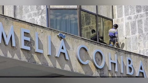 ¡Se Acabó el Guateque! Hoteles Se Van de Cuba a Pata y Caja por Culpa de Trump y los Apagones