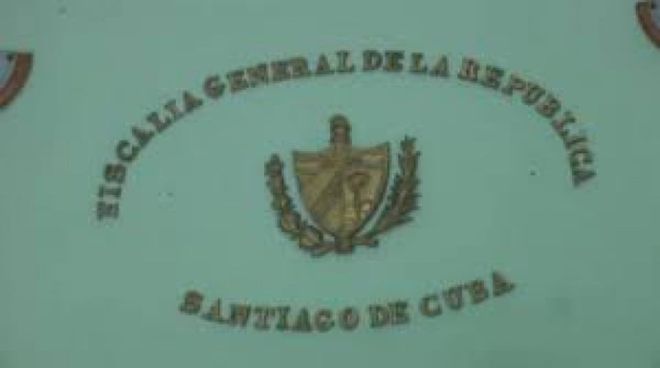 Intentan robar aceite de transformador y uno muere electrocutado en Santiago de Cuba