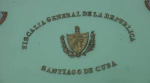 Intentan robar aceite de transformador y uno muere electrocutado en Santiago de Cuba