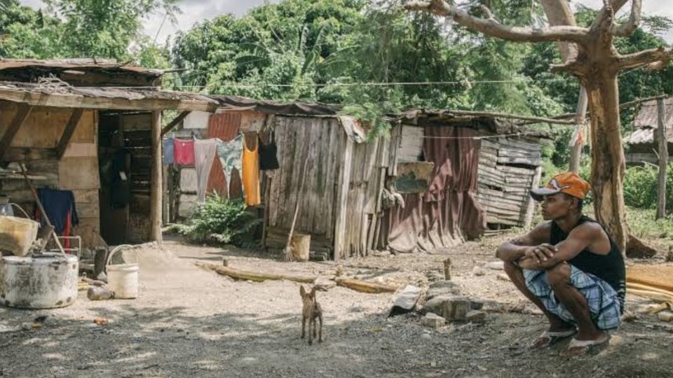 ¿Se Come con la Mitad del Bolsillo? Cuba al Borde de la Miseria Extrema