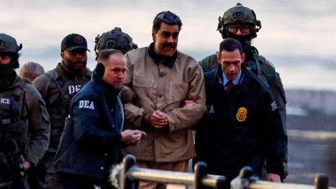 ¡Maduro, pasaporte y narco: la fiscalía tiene el chisme completo!