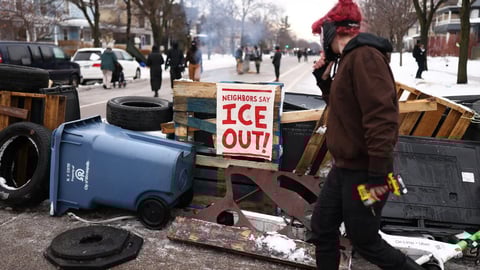 Mineápolis Bajo Tensión: ICE Bate Récord de Detenciones Migratorias y Desata Protestas