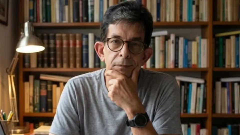 ¿Defensa con AKM o un País que Valga la Pena? Ulises Toirac le Canta la Verdad a Silvio