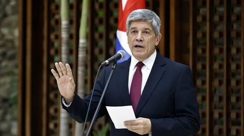 Cuba descarta negociaciones sobre su sistema político, según el régimen