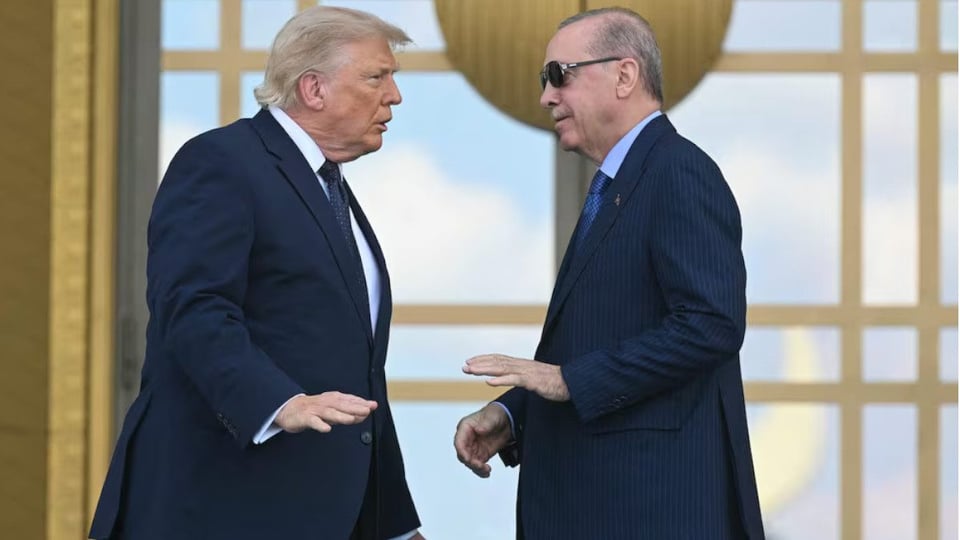 ¿Trump Pidiendo Permiso Pa' Groenlandia? ¡Y Encima Le Faltan El Respeto a la OTAN!