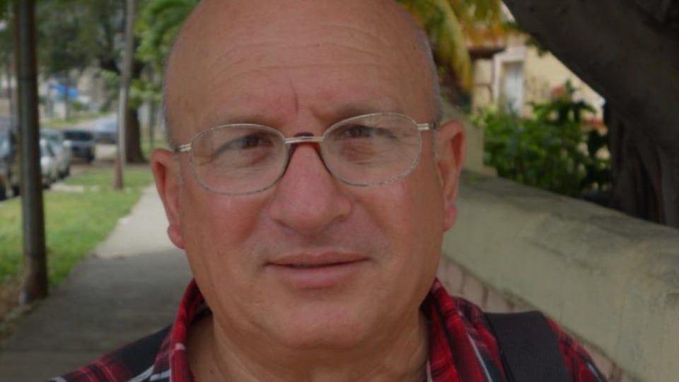 ¡Se las ven negras! Denuncian que opositor cubano Félix Navarro fue GOLPEADO en prisión y castigado