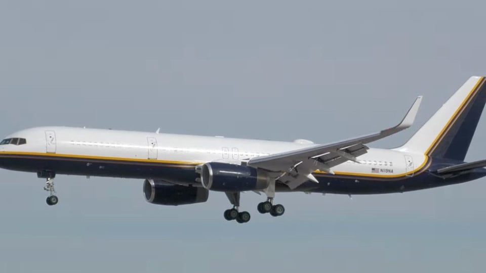 ¿Qué Juicio! Avioneta del FBI Aterriza en Cuba por Caso de Custodia que Tiene al FBI en Tremendo Lío