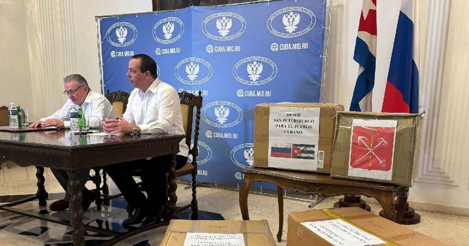 Rusia dona medicamentos a Cuba en medio de una crisis sanitaria