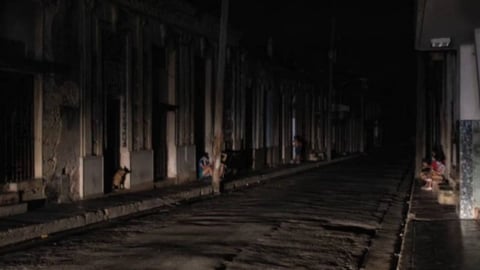 Padre cubano pide ayuda por cortes de luz que afectan a su hijo con autismo