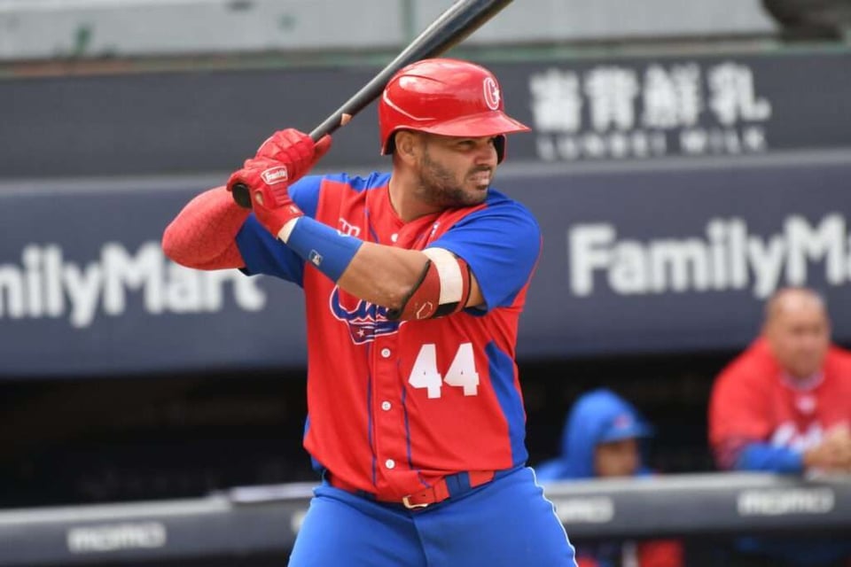 Artemisa Aplaude su Nocaut ante Holguín y Toma el Mando en la Serie de Béisbol