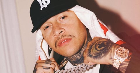 El Chulo: De los Escenarios a un Expediente Federal de Deportación