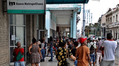 Cuba Abre Puertas: Empresas Extranjeras Podrán Contratar Cubanos Directamente