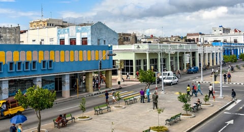 Expedia Gana Demanda por Propiedades Confiscadas en Cuba