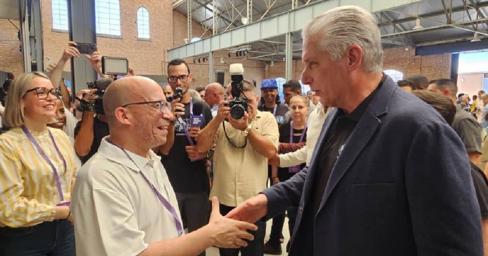 ¿Qué se inventa Díaz-Canel con los medios que le aplauden?