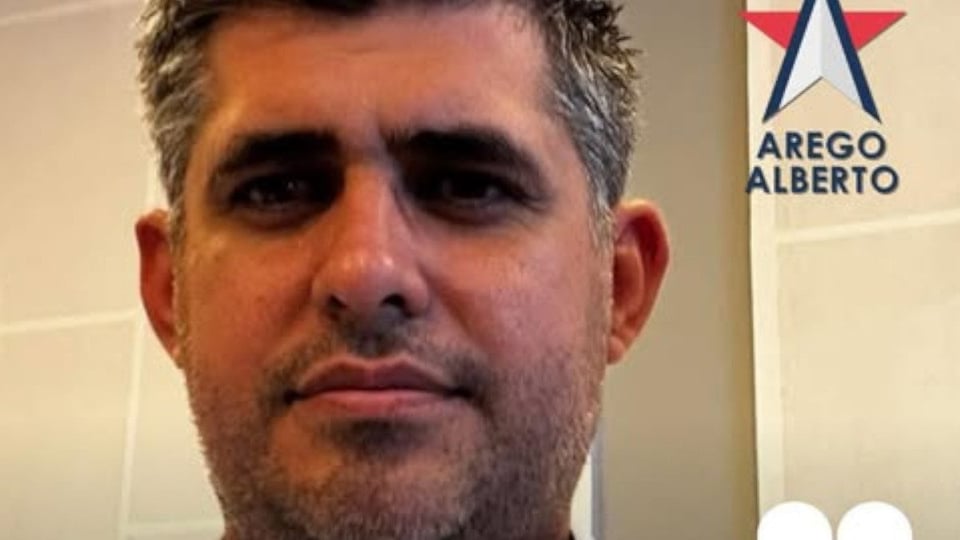 ¡El Diputado que te da libertad con un ojo y te la quita con el otro!