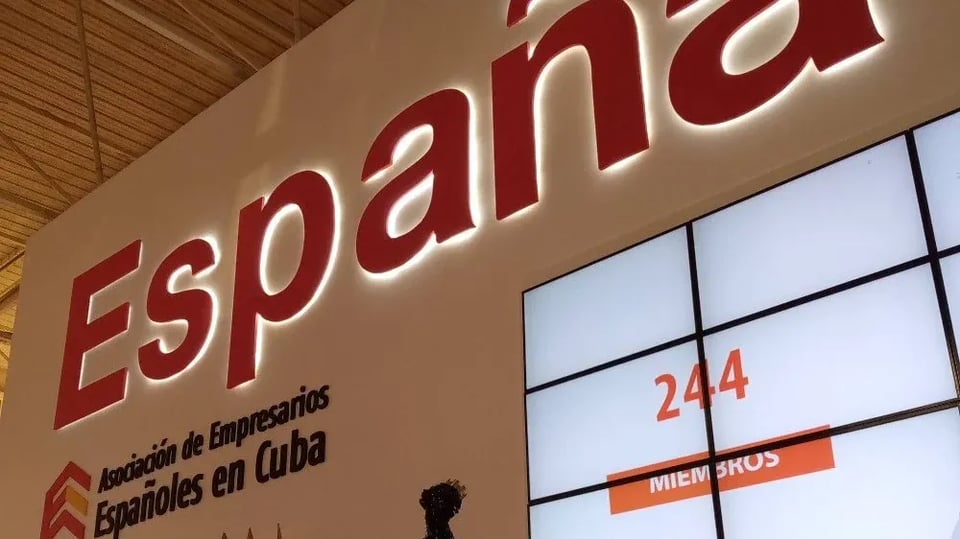 ¡España en un patín! Cuba tiene a 150 empresas esperando los chavos con una soga al cuello