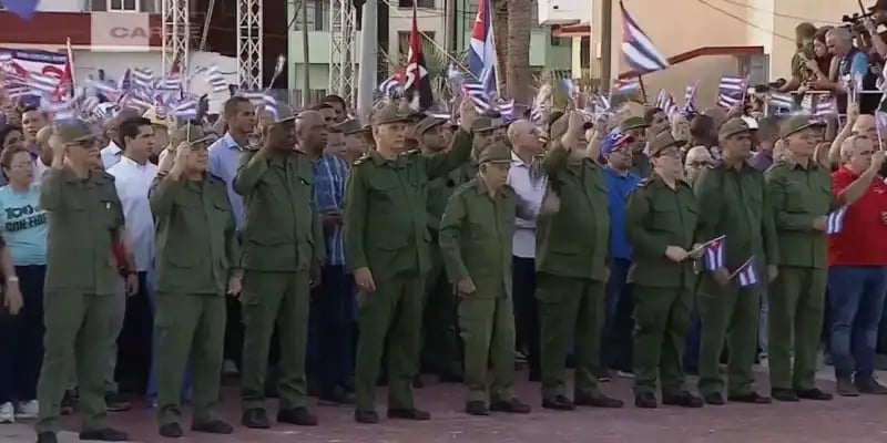 ¿Pa' qué el bochinche? El Gobierno Cubano Montage un Show Anti-EEUU en Plena Crisis