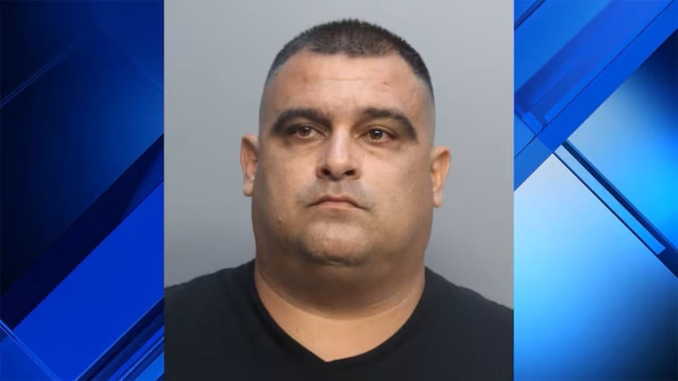 Cubano Arrestado por Usar Tarjeta del Hospital para Compras Personales