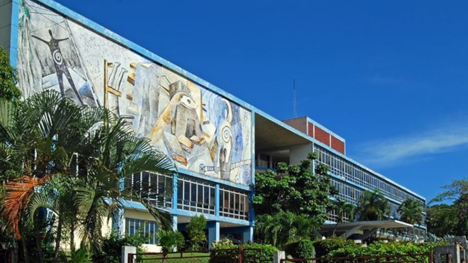 Universidades Cubanas: Menos Presencialidad por Crisis de Combustible y Energía