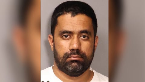 ¿Esposa desaparecida? Hombre acusado de asesinarla dice que ICE se la llevó, ¡pero la cosa se puso fea!