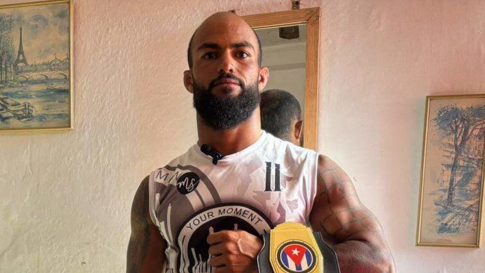 Arrestan al luchador cubano "Spiderman" y lo llevan a Villa Marista