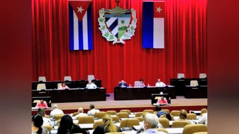 Cuba advierte sobre posible amenaza militar de EE.UU. y busca apoyo internacional