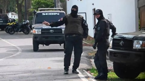 Venezuela Renueva su Guardia: Asesores Cubanos Salen por Presión de EE.UU.