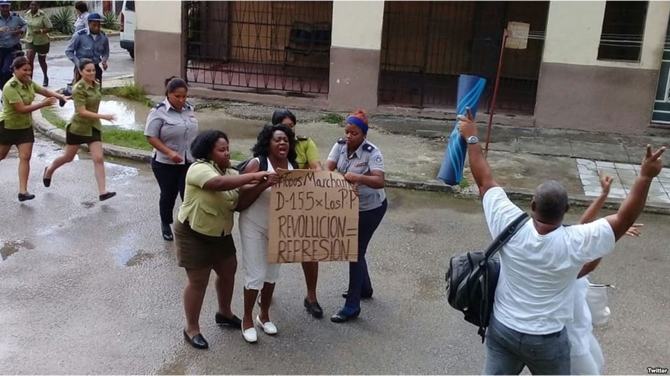 ¿Cuba, la Democracia se Fue de Vacaciones y No Volvió?