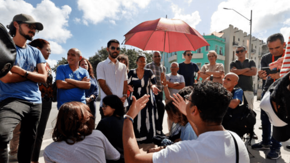 ¿Y ahora qué? Estudiantes cubanos le cantan verdades al Ministro de Educación Superior en plena crisis