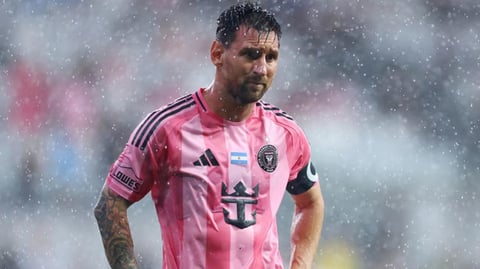 Messi's Minor Injury Sparks Concern Ahead of 2026 World Cup, Inter Miami Offers Reassurance