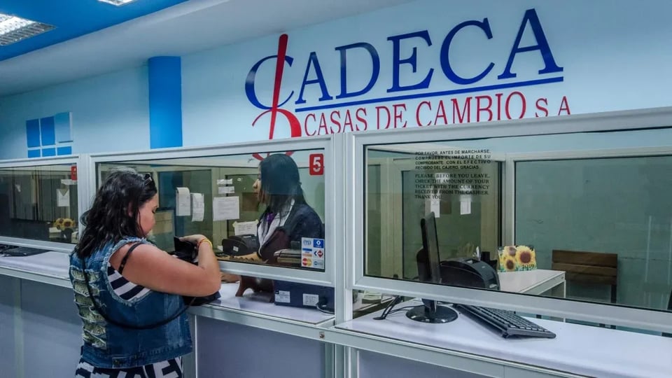 CADECA en La Habana: Menos horas para cambiar dinero por los apagones