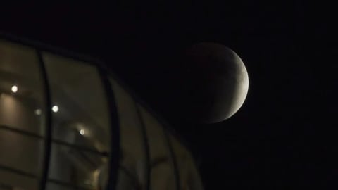Eclipse Lunar: Un Espectáculo Rojo A la Vista en América