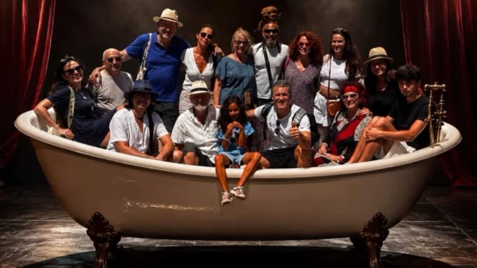 ¿Se nos cayó el teatro, mi gente? Laura de la Uz pone el dedo en la llaga sobre el exilio creativo cubano