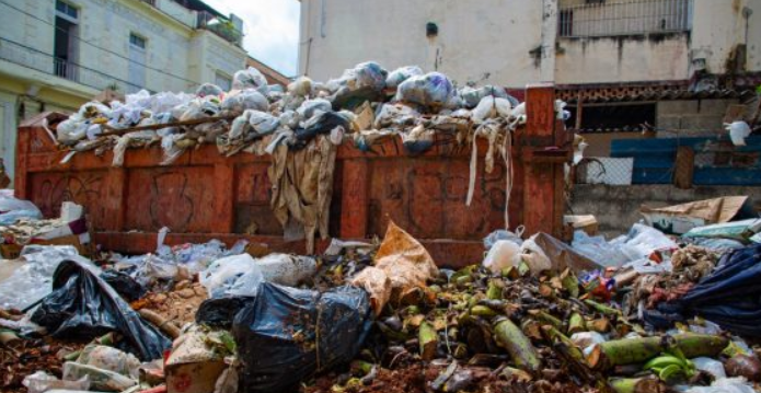 ¡La Basura es Oro! Cuba Busca Ganar Dólares con Sus Desechos en Plena Crisis Sanitaria