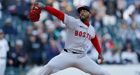 Aroldis Chapman Alcanza 400 Salvamentos Históricos en la MLB
