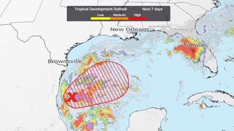 Tormenta Isaías se intensifica en el Golfo de México rumbo a EE. UU.