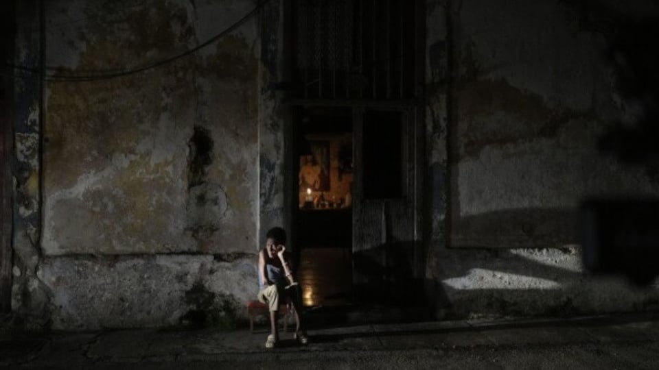 ¿Se Apagó la Luz en Cuba? ¡Un Apagón que se Siente en Todita la Isla!